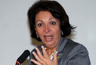 Ideli Salvatti: promessa de avanço das políticas no governo federal.