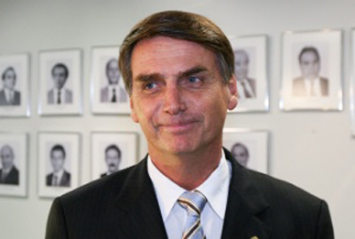 Deputado Jair Bolsonaro (PP-RJ) pode responder por preconceito a homossexuais e racismo.