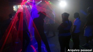 Baladas gospel s�o uma das formas de igreja integrar novos membros.
