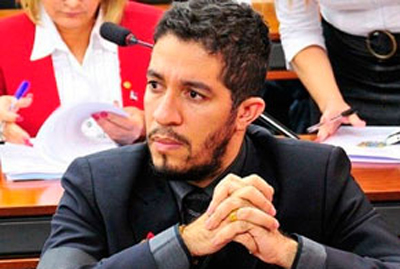 Jean Wyllys afirmou que n�o dar� mais espa�os para ofensas a LGBTs.