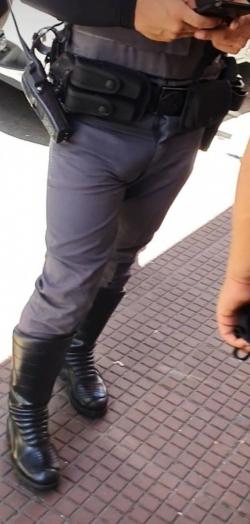 Foto 129 da galeria fardados