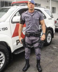 Foto 147 da galeria fardados