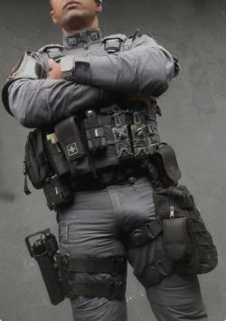 Foto 150 da galeria fardados