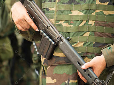 Soldado do Ex&eacute;rcito &eacute; condenado por acordar colega com o pr&oacute;prio p&ecirc;nis