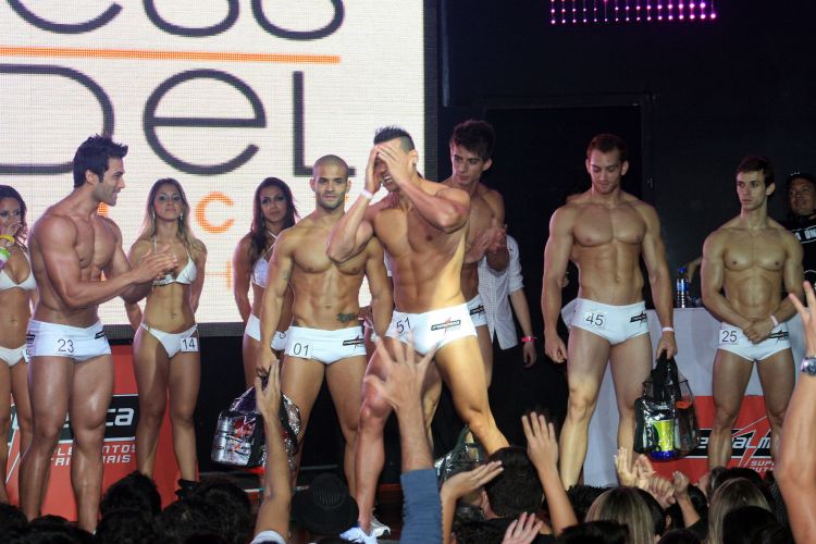 Comemorando a vitria