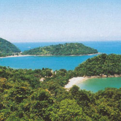 Vista do morro do Pinh�o: cart�o postal de Ubatuba