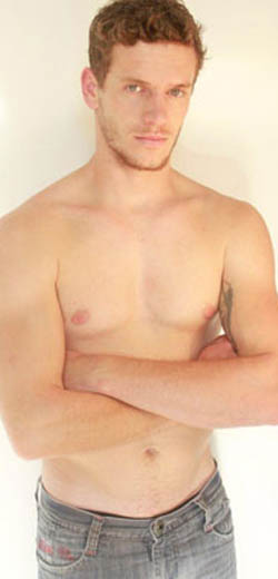 Edu Locatelli, 23, modelo, Ilha de P. Belo (SC)