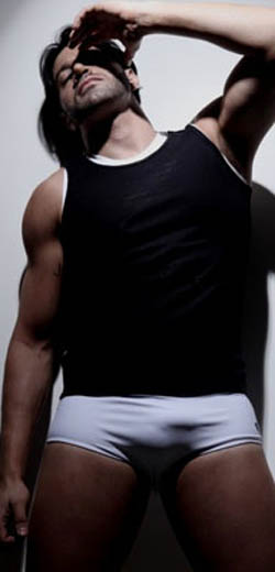 Ralph Santos, 27, Santa Catarina