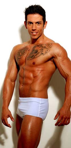 Evandro, 23 anos.