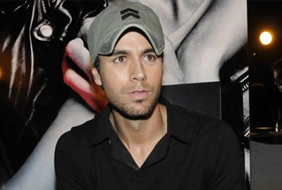 Enrique Iglesias afirma que tem o menor p�nis do mundo.
