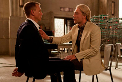 Craig e Bardem em cena um tanto suspeita do longa 007