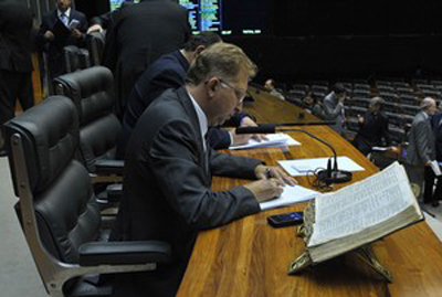 O deputado Jo�o Campos (PSDB-GO), autor do projeto da chamada 'cura gay'