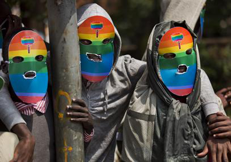 Gays e lsbicas do Qunia fizeram manifestao em solidariedade aos homossexuais de Uganda que sofrem represso do Governo.