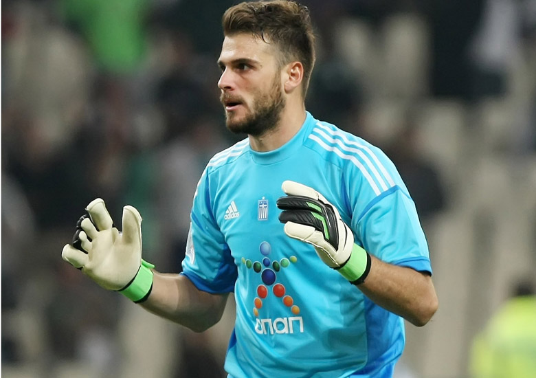 Orestis Karnezis � Gr�cia