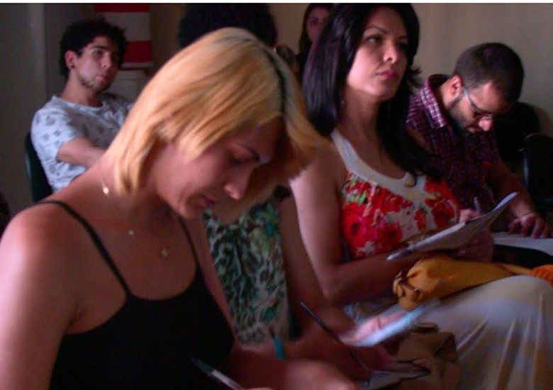 Os participantes passam por um curso de direitos humanos, al�m de capacita��o profissional.