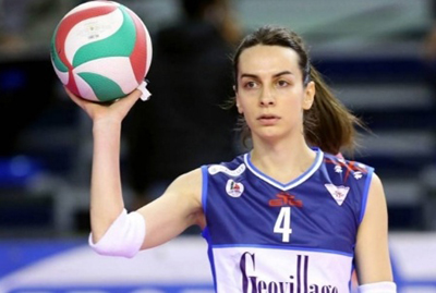 Alessia Ameri estreou no Hermaea Entu. At� os 28 anos, jogava em equipe masculina
