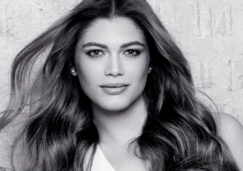 Valentina Sampaio, modelo nascida no Cear�, filha de um pescador e de uma professora.