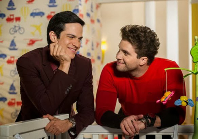 Felix (Mateus Solano) e Niko (Thiago Fragoso): casal gay que conquistou o pa�s em 2013