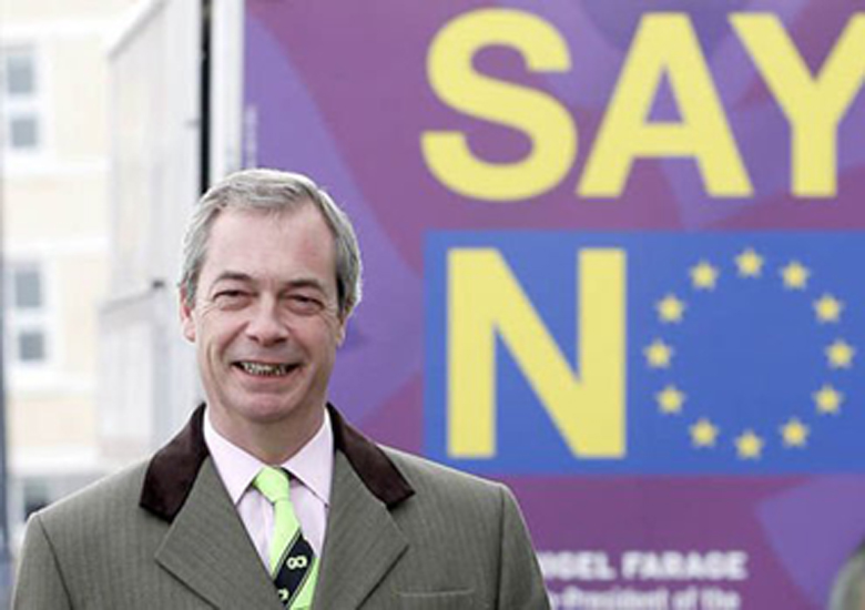 Nigel Farage, lder da UKIP, extrema direita britnica, em campanha contra a permanncia da Gr-Bretanha na Unio Europeia