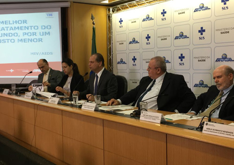 Ministro da Sa�de, Ricardo Barros, ao anunciar nova op��o de tratamento para HIV