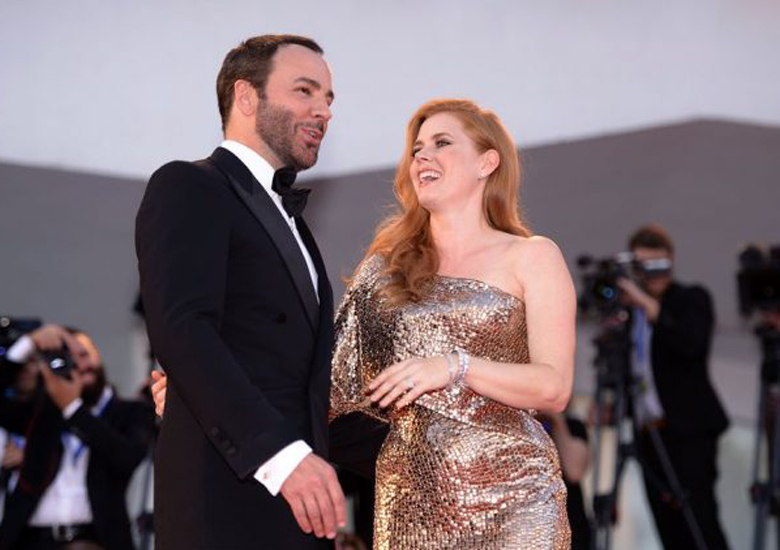 Tom Ford e Amy Adams durante a apresenta��o do filme em Veneza