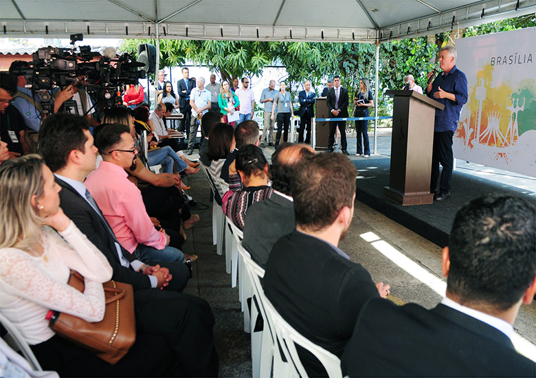 O governador Rodrigo Rollemberg participou da solenidade de inaugura��o.