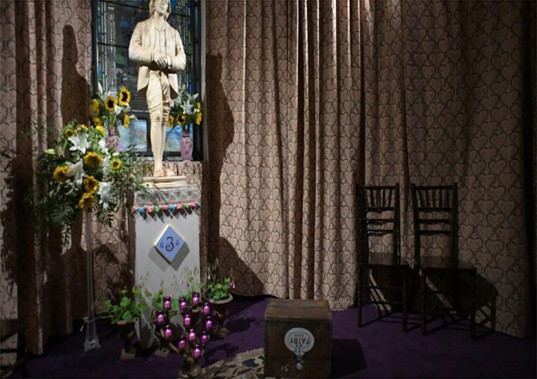 Foto tirada em 12 de setembro de 2017 mostra o templo secular dedicado a Oscar Wilde, em Nova York - AFP