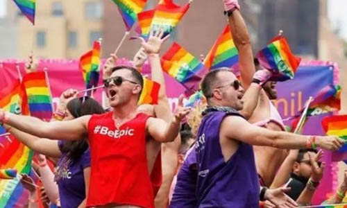 Lei pode impedir paradas do orgulho LGBT no Reino Unido