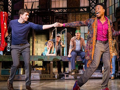 'Kinky Boots': musical da Broadway tem estreia marcada para maio em SP